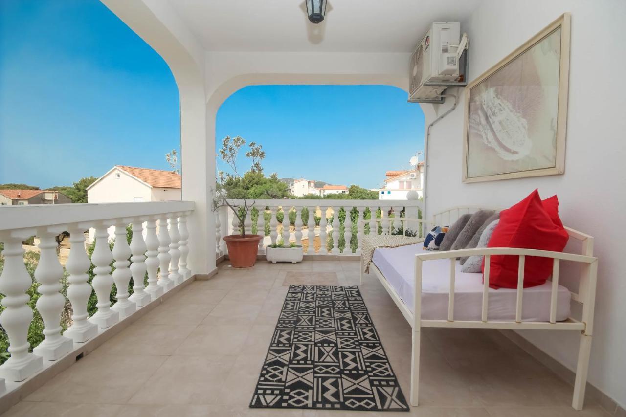 Tribalj Lola'S Apartments מראה חיצוני תמונה