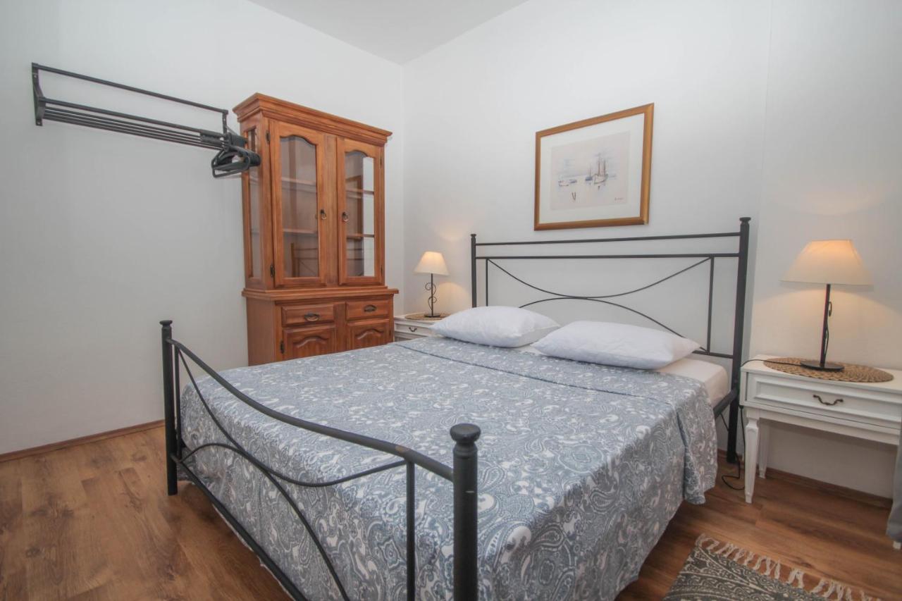 Tribalj Lola'S Apartments מראה חיצוני תמונה