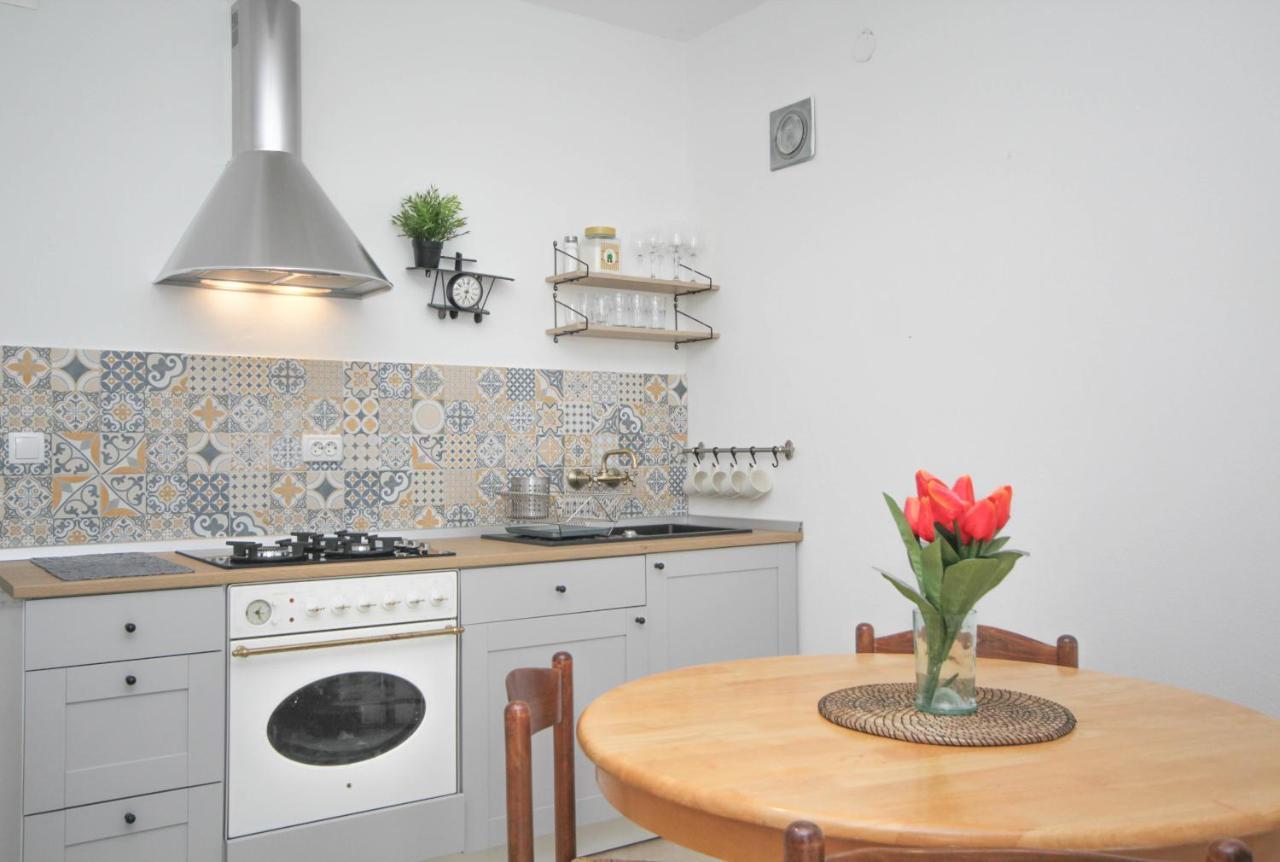 Tribalj Lola'S Apartments מראה חיצוני תמונה